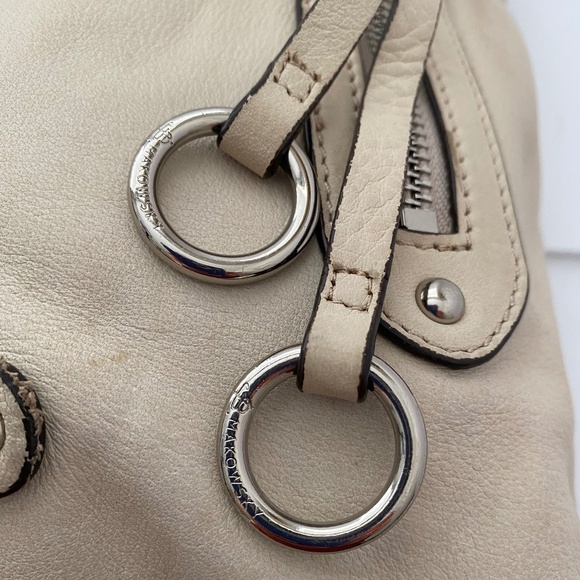 B. Makowsky Leather Purse + Dust Bag - Picture 6 of 16